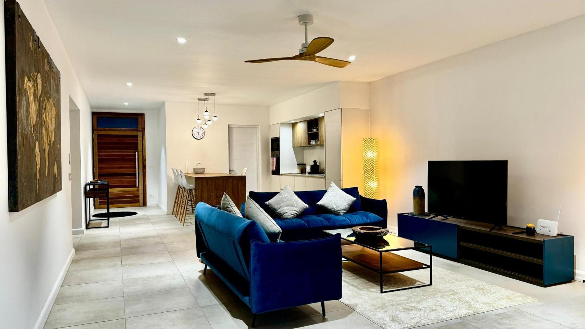 Appartement De Luxe Piscine Et Vue Mer Rivière Noire エクステリア 写真
